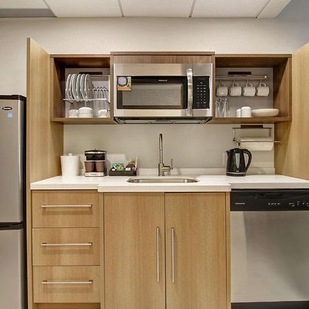 Home2 Suites By Hilton Montreal Dorval Ngoại thất bức ảnh