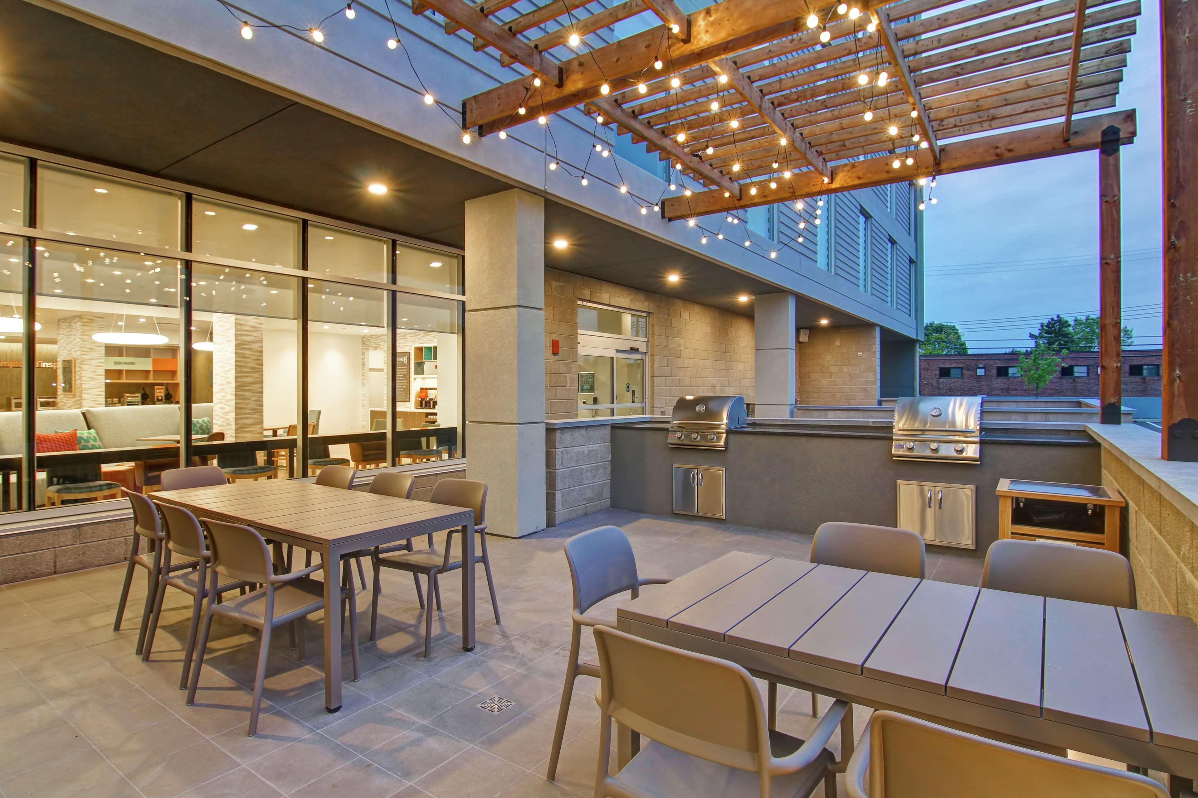 Home2 Suites By Hilton Montreal Dorval Ngoại thất bức ảnh