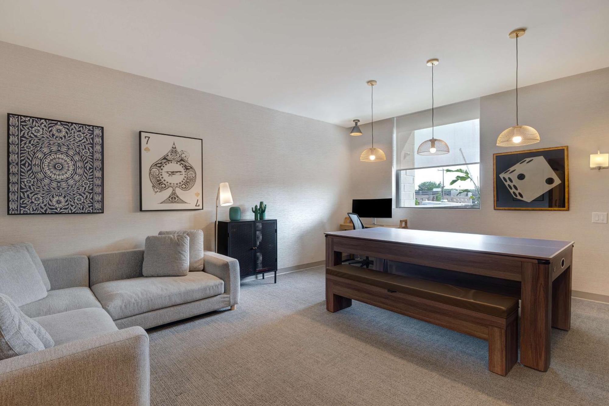 Home2 Suites By Hilton Montreal Dorval Ngoại thất bức ảnh
