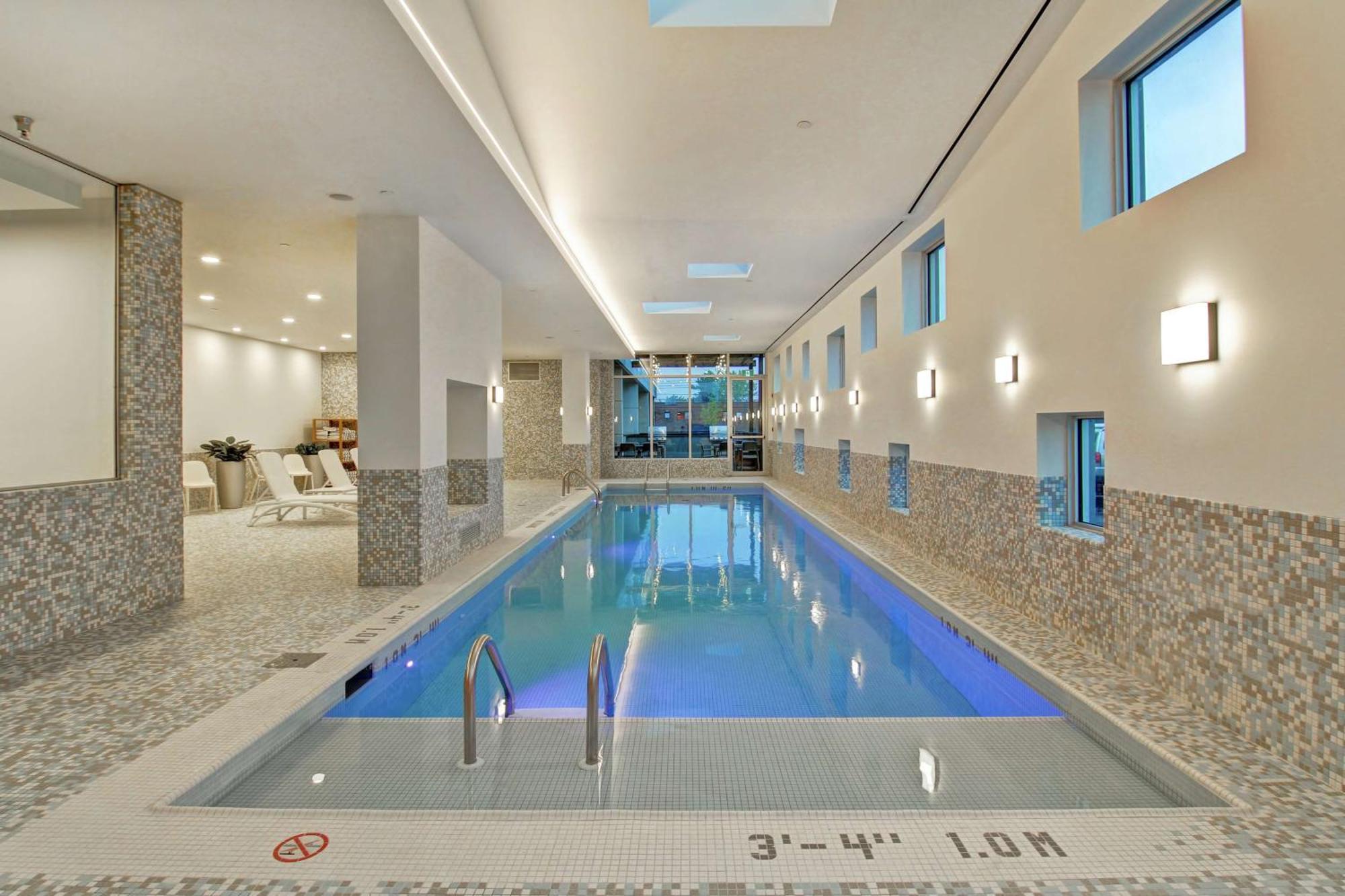 Home2 Suites By Hilton Montreal Dorval Ngoại thất bức ảnh